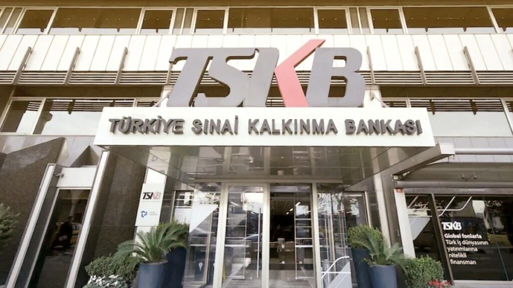 TSKB'den COP31 öncesi Türkiye'nin iklim yol haritası 3 00000 tsk bina 98765 yd ud1