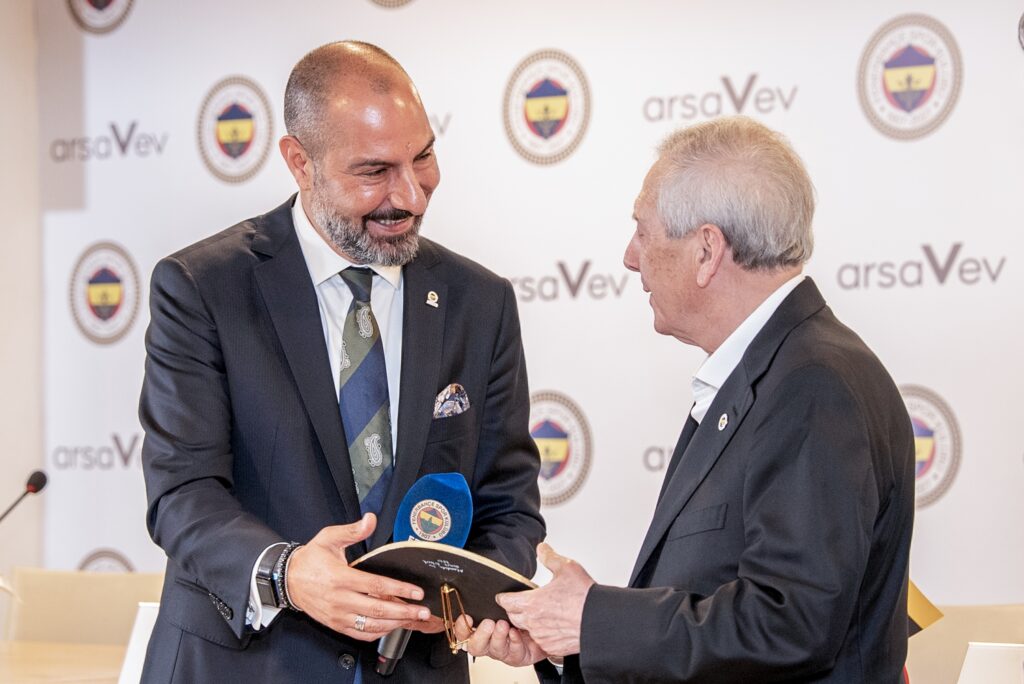 Bulent Ozturk Aziz Yildirim