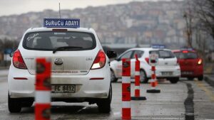 Sürücü belgelerinde aday sürücülük şartları yeniden düzenlendi 4 ehliyette iki yil staj donemi alkole gecit yok 1804924 202607232316 20260723231619 2