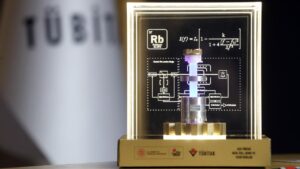 Türkiye'nin yerli atomik saati uzayda 3 milli uzay programinda tarihi adim turkiyenin yerli atomik saati uzaya firlatildi 1803860 202607172330 20260717233037 1