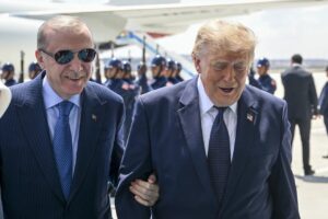 trumptan f 35 ve turkiye resti kimse bana ne satacagimi soyleyemez 1805631 202607272004 20260727200407 1