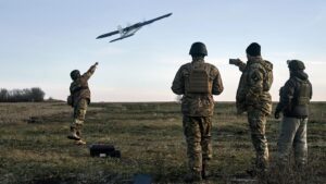 Ukrayna askeri teknolojide hamle yapıyor 3 ukrayna bu yil 10 milyon dron uretecek208296 1