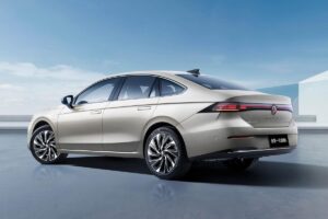 Volkswagen efsane modeli Bora'yı getiriyor 4 volkswagen bora geri donuyor iste detaylar208350 2