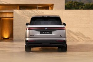 1 003 km menzilli dev suv byd denza n8209267 1