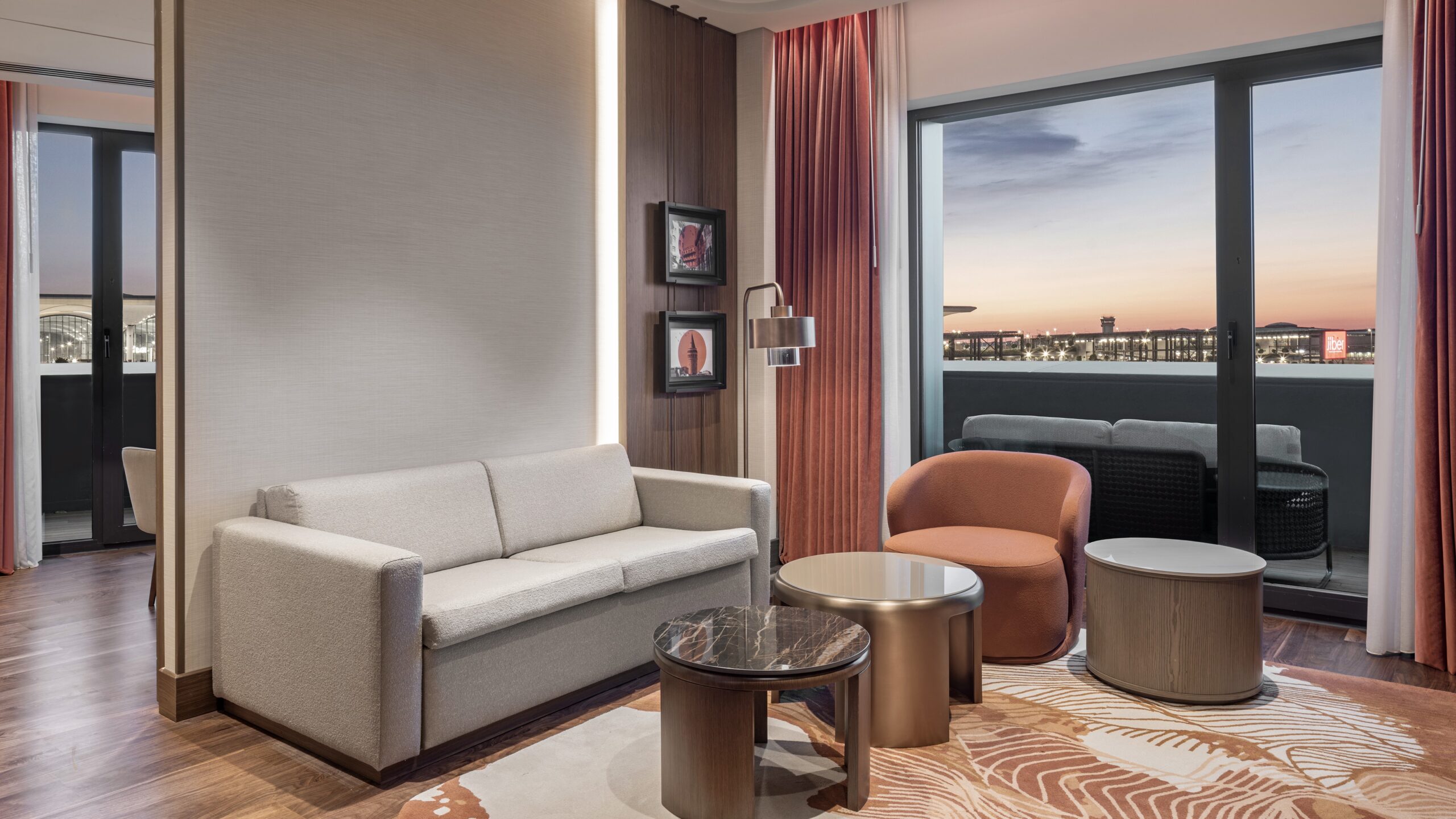 Hilton, Türkiye’deki 100. otelini iGA İstanbul Havalimanı’nda açtı 3 1786515870 MA 6968 1 1 scaled