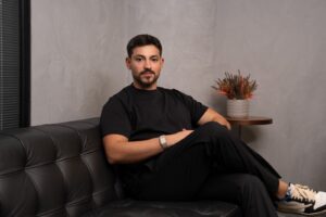 1786971468 John Nevzat Erdem
