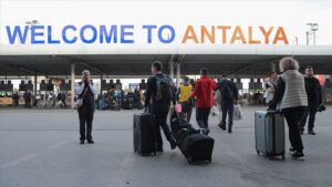 Türk turistler yurt dışında 362 milyon dolarlık hediyelik eşya aldı 3 192048