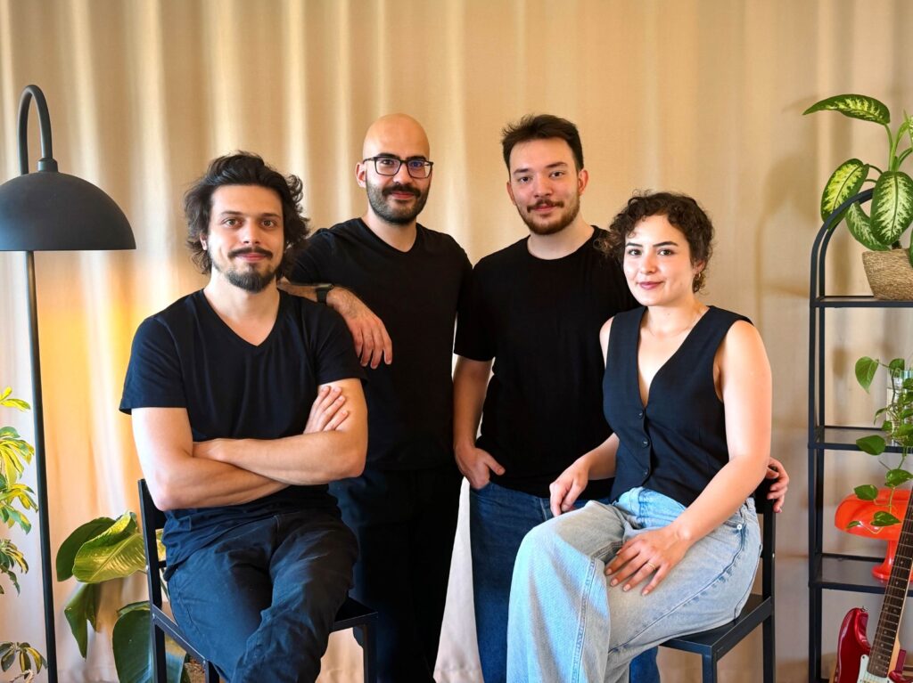 Surge Games 3 milyon dolar yatırım aldı. Yapay zekâ odaklı mobil oyun girişimi, yeni yatırımla ekibini büyütüp global pazara açılmayı hedefliyor.