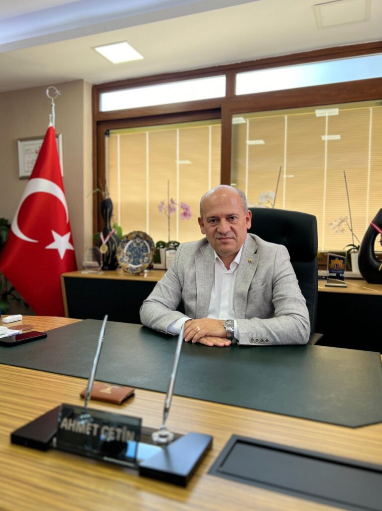 Edremit Ticaret Odası’ndan zeytinyağı için acil destek çağrısı 3 Yaklaşan zeytin hasadı öncesinde zeytin ve zeytinyağı sektöründeki kriz çanları çalmaya başladı. |TÜRKİYE'DE İŞ DÜNYASI DERGİSİ