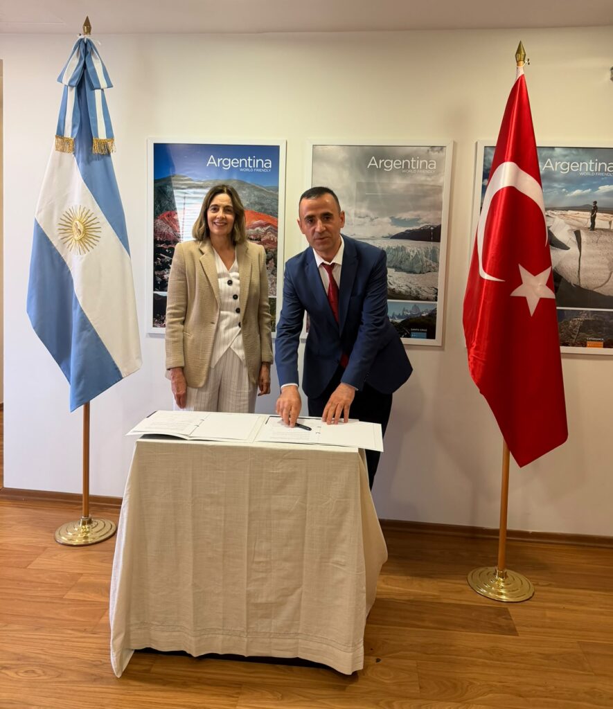 Türkiye ve Arjantin arasında yazılım ihracatını artıracak iş birliği 3 WhatsApp Image 2026 08 28 at 15.28.15 2 e1787921322918