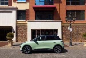 cin de satis rekorlari kiran geely e2 avrupa ya geldi208951 2