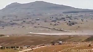 israilden sinirdaki ciftcilere tehcir baskisi suriyede tarim arazilerine kimyasal sal 1808854 202608122345 20260812234522 1