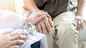 kronik agri en onemli belirti genc parkinson vakalari 2 kat artti 1811866 20260826225430