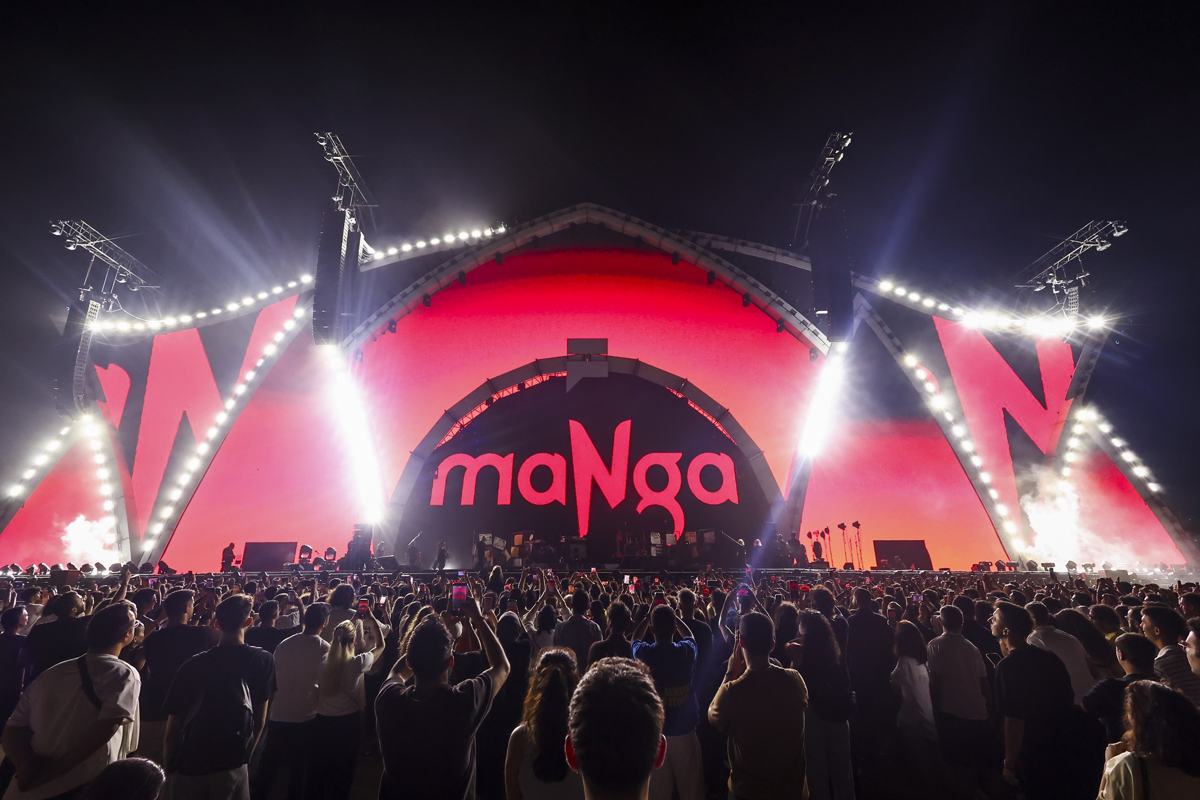 Müzik festivalinde rap ve rock rüzgarı esti 4 maNga 3