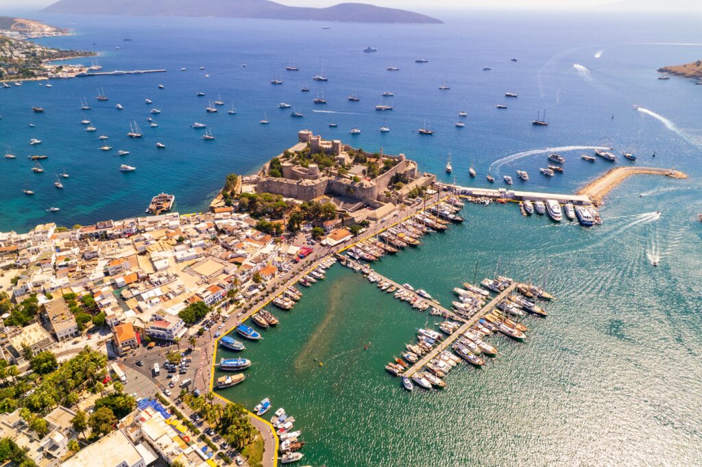Bodrum’da güneş sadece turiste değil ekonomiye de doğuyor 3 shutterstock 2605099629 1