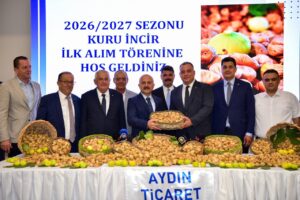 Aydın kuru incirinde ilk ürünler borsada 850 liradan işlem gördü 3 sifa deposu urun tarladan tezgaha indi kilosu 850 tlden satisa cikti 1811849 202608262156 20260826215645 2