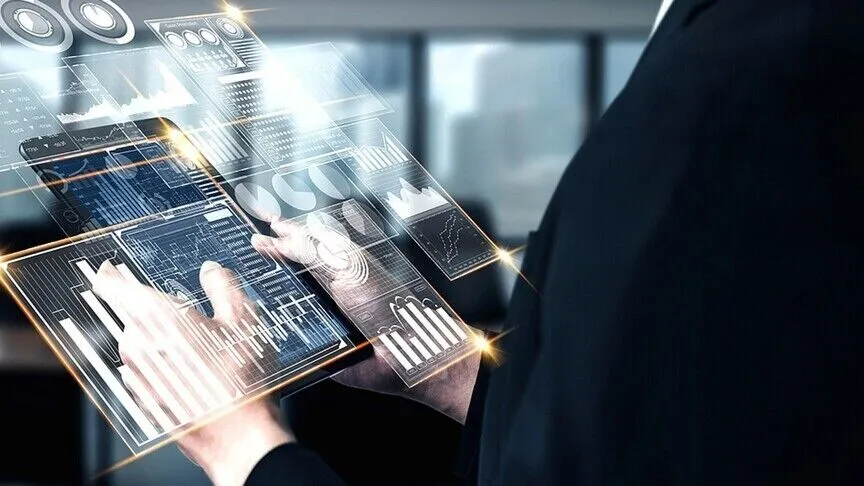 Türkiye Stratejik Teknoloji İnsan Kaynağı Programı kapsamında ilk yıl 550, beş yılda yaklaşık 3 bin araştırmacının yetiştirilmesi hedefleniyor. |TÜRKİYE'DE İŞ DÜNYASI DERGİSİ