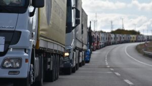 Türkiye-Suriye ticaretinde 10 milyar dolarlık dev hedef 4 tir kuyrugu aa 1668663