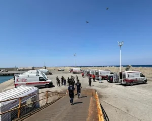 Girne açıklarında feribot faciası! 6 tt sfoc