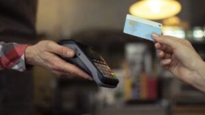 Fransız yemek devi Sodexo Fransa'da 1000'den fazla çalışanını işten çıkarıyor 3 yemek karti sirketi sodexodan kritik karar yuzlerce kisiyi etkileyecek 1811821 202608261922 20260826192245 1