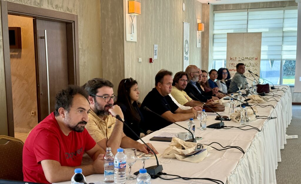Türkiye’nin doğa envanteri 20 yıl sonra güncelleniyor 5 Türkiye’nin Önemli Doğa Alanları envanteri 20 yıl sonra güncelleniyor. İlk çalışmalarda dokuz tür grubuna ait 7 bin 144 önemli konum tespit edildi. |TÜRKİYE'DE İŞ DÜNYASI DERGİSİ