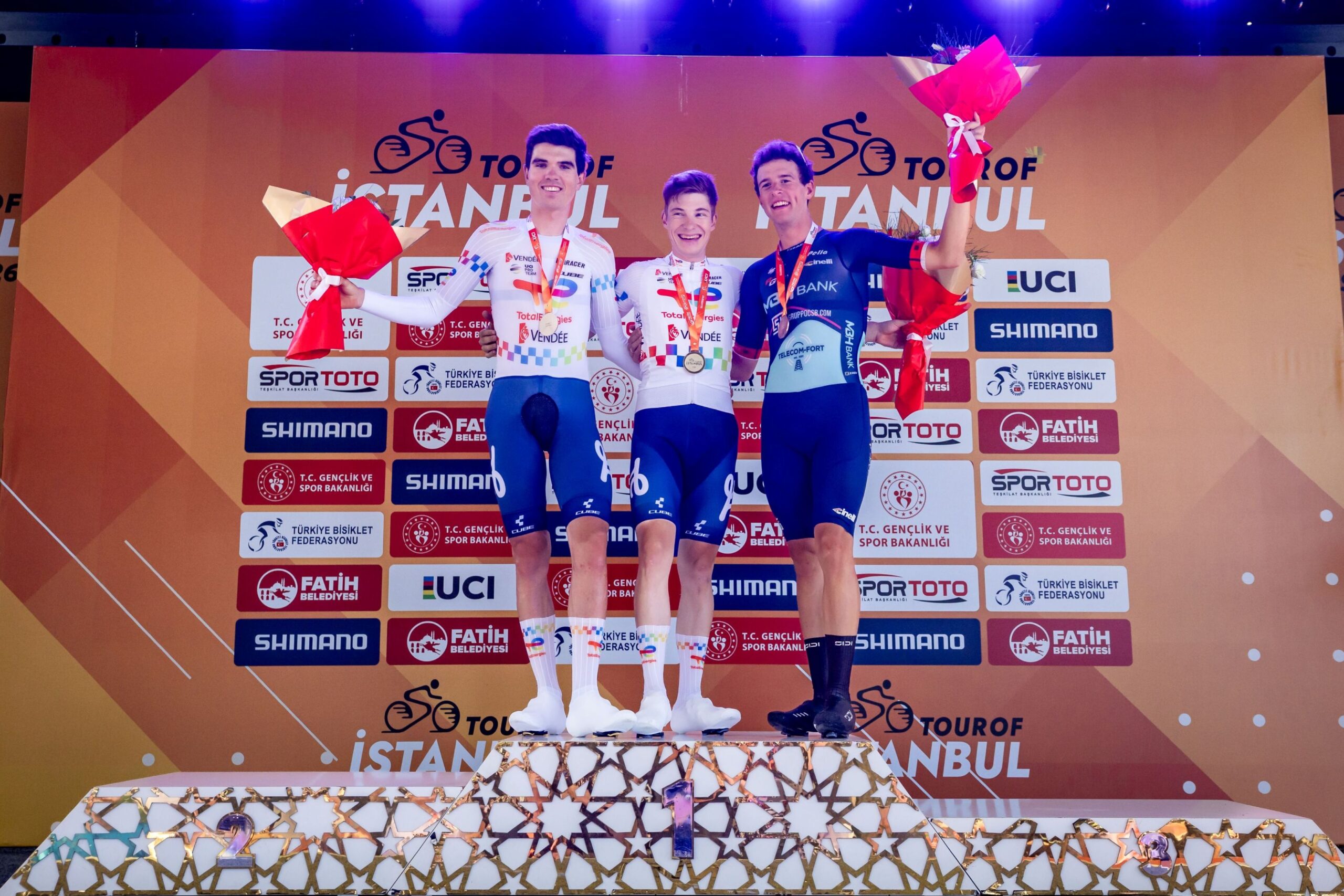 Tour of İstanbul 2026’da şampiyonluk TotalEnergies’den Baptiste Vadic’in oldu 4 1788698259 Pierre thierry bapiste vadic christian bagatin scaled