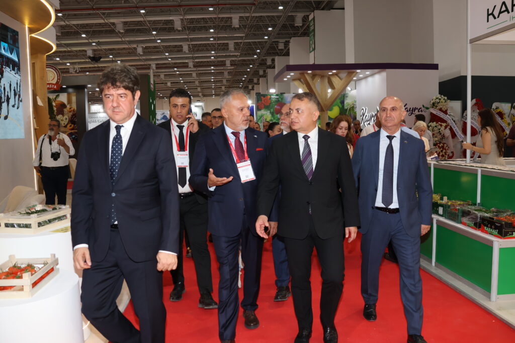 Interfresh Eurasia Fuarı İzmir yaş meyve sebze sektörü uluslararası alıcı buluşması | TÜRKİYE'DE İŞ DÜNYASI 