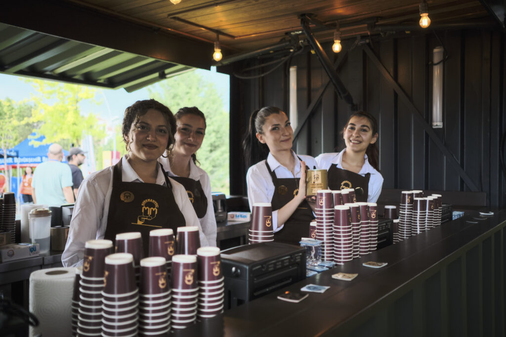 Kurukahveci Mehmet Efendi, 12. İstanbul Coffee Festivali’nde kahveseverlerle buluşuyor 3 1788938603 KMEM I stanbul Coffee Festival 5