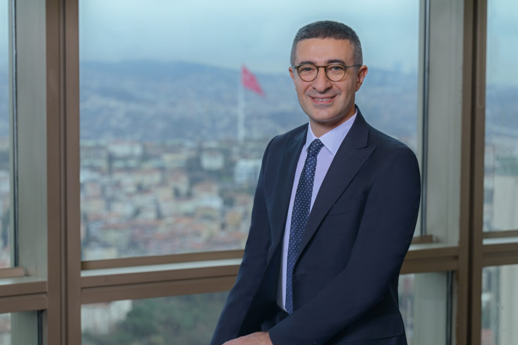 Garanti BBVA ve BBVA yöneticileri New York İklim Haftası’nda enerji dönüşümü, sürdürülebilir finansman ve COP31 öncesi yatırım gündemini değerlendirdi.- Türkiye'de İş Dünyası Dergisi