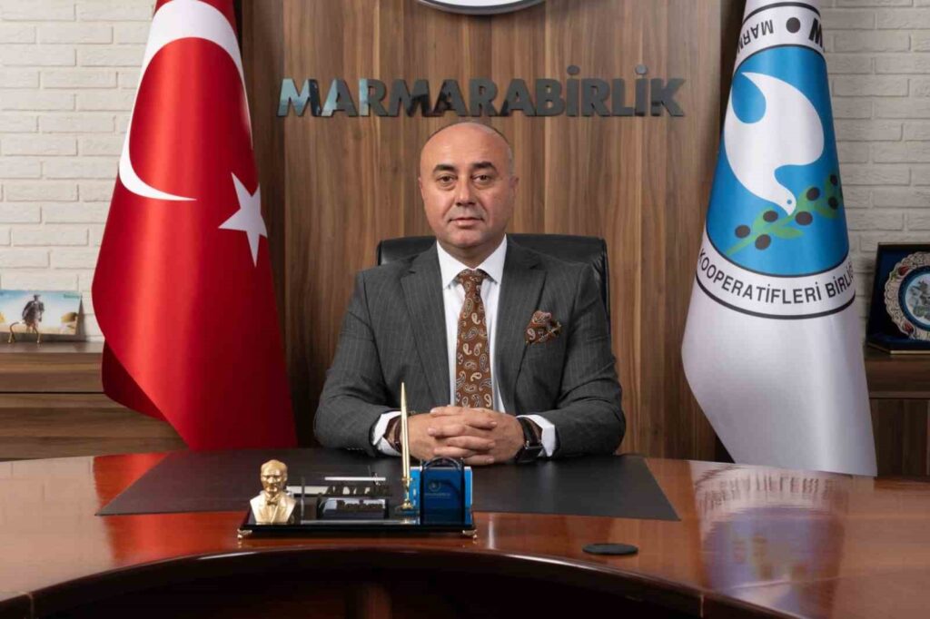 Marmarabirlik’te yeni sezon için rekolte süreci başladı 3 Marmarabirlik’te yeni sezon öncesi rekolte beyanları başladı. Başkan Ali Yıldız, alım planının üretim, piyasa ve mali koşullar birlikte değerlendirilerek oluşturulacağını söyledi. - Türkiye'de İş Dünyası Dergisi
