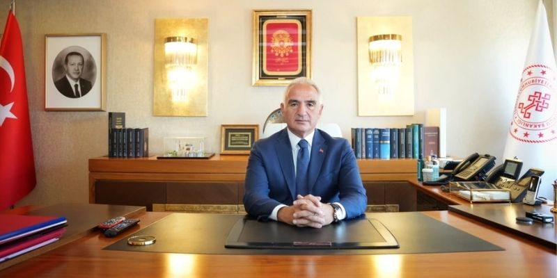 Sinema salonları doldu taştı! 3 Mehmet Nuri Ersoy