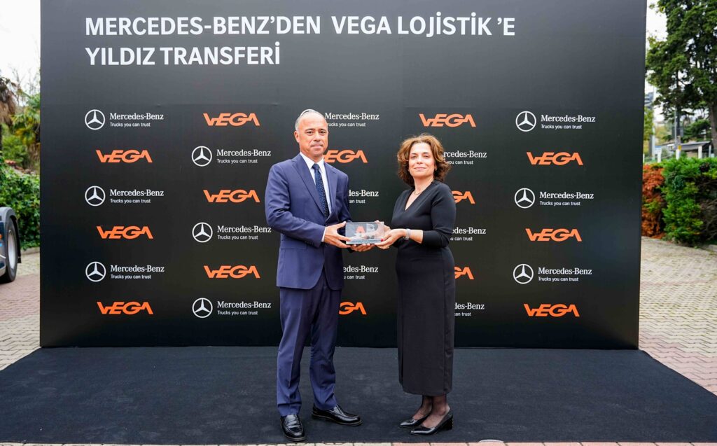 Mercedes-Benz Türk'ten Vega Lojistik'e elektrikli eActros 600 teslimatı 5 Mercedes Benz Turk Vega Lojistike Mercedes Benz eActros 600 Teslimati Gerceklestirdi 3