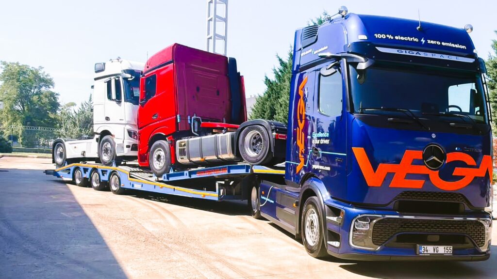 Mercedes-Benz Türk'ten Vega Lojistik'e elektrikli eActros 600 teslimatı 3 Mercedes Benz Turk Vega Lojistike Mercedes Benz eActros 600 Teslimati Gerceklestirdi 5