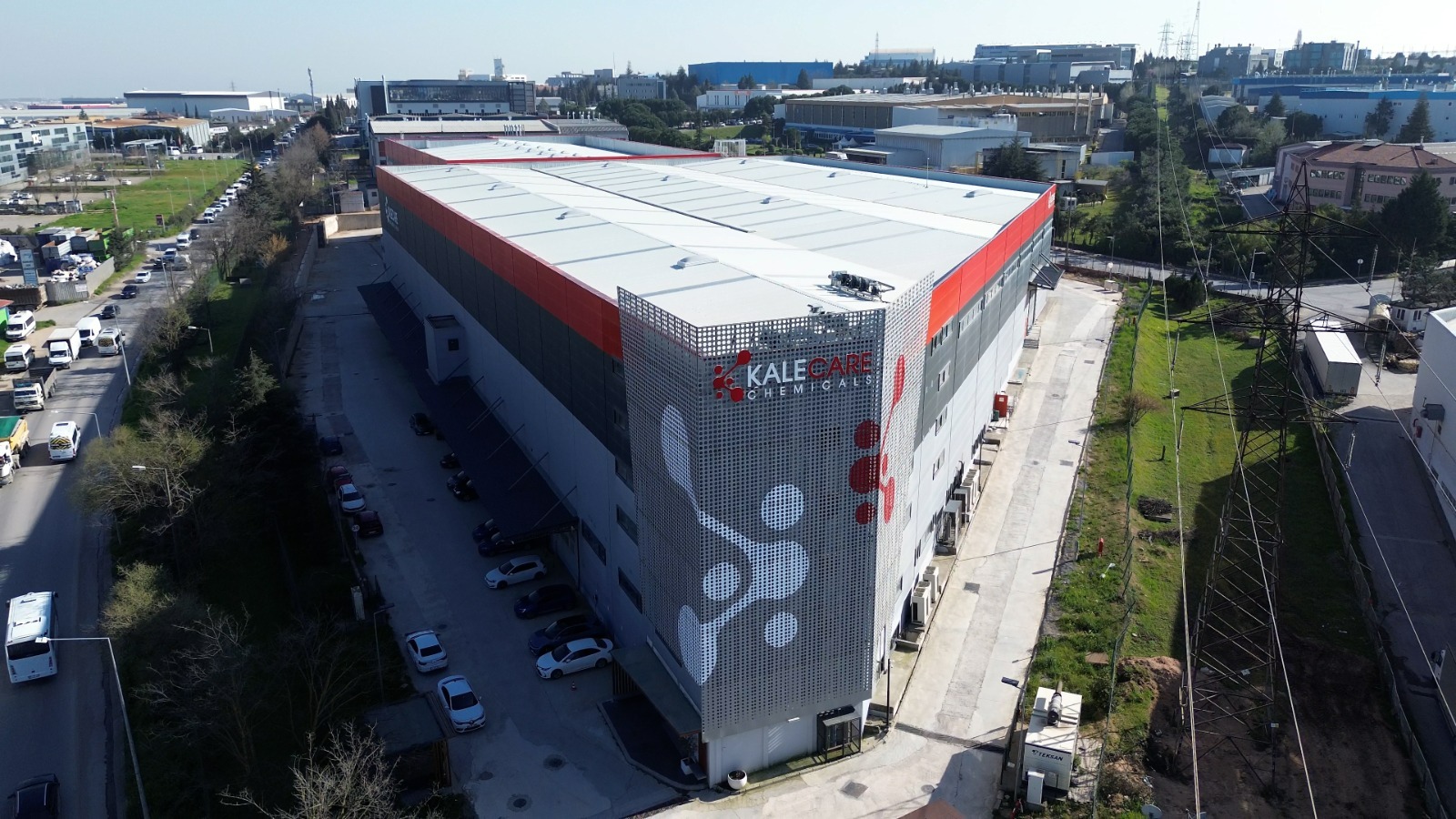 Kale Care Chemicals Gebze’deki ikinci tesis yatırımıyla yıllık üretim kapasitesini 100 bin tona çıkarıyor. TÜRKİYEDE İŞ DÜNYASI DERGİSİ Kale Care Chemicals Gebze’deki ikinci tesis yatırımıyla yıllık üretim kapasitesini 100 bin tona çıkarıyor. TÜRKİYEDE İŞ DÜNYASI DERGİSİ