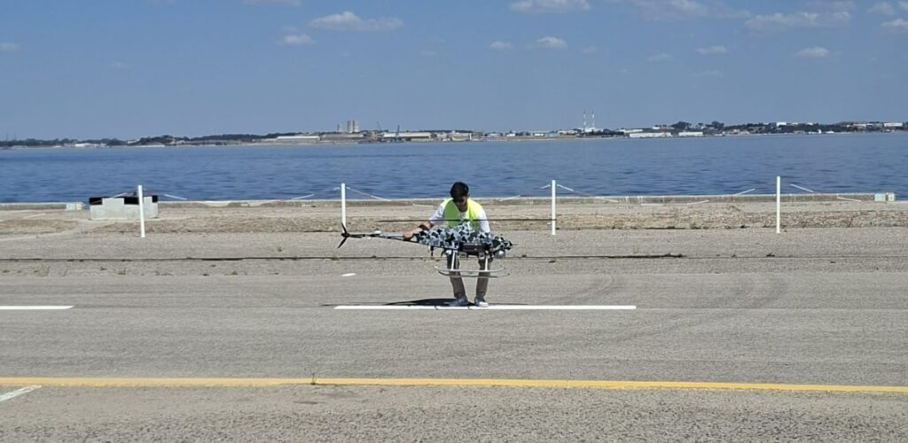 TİTRA Teknoloji’nin mini insansız helikopteri DUMRUL, REPMUS 2026’da sahaya çıktı 4 TİTRA Teknoloji’nin geliştirdiği DUMRUL mini insansız helikopteri, Portekiz’deki REPMUS 2026 tatbikatında müşterek harekât ve birlikte çalışabilirlik kabiliyetlerini sergiledi. -Türkiye'de İş Dünyası Dergisi