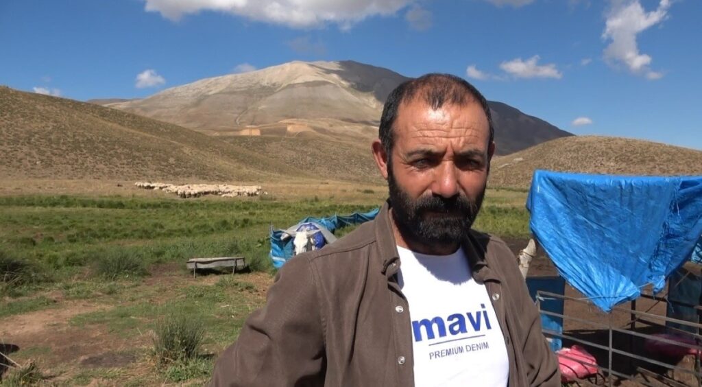 150 bin lira maaşa rağmen çoban bulunamıyor 3 Tunceli’de küçükbaş hayvancılık yapan üreticiler ve çoban sorunu - Türkiye'de İş Dünyası Dergisi