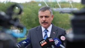 İçişleri Bakanı Çiftçi'den flaş açıklama: Borsa operasyonları sabaha karşı da sürebilir 5 bakan ciftci duyurdu eski bakan namik gedikin naasi menderesin yanina tasiniyor n22v cover