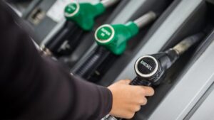 Akaryakıt ÖTV’sinde 94,2 milyar liralık kayıp: Eşel mobil gelirleri vurdu 5 dizelmotorin 1475406