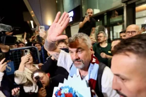 Trabzonspor'da Thomas Reis dönemi resmen başladı Alman teknik adam şehre ayak bastı 4 e71dc0993a21f6b7c5a5ca7f162e1616