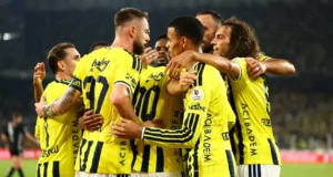 Fenerbahçe 18 yıl sonra Şampiyonlar Ligi devler sahnesinde: UEFA kadro teslimi için geri sayım 3 fenerbahcenin uefa sampiyonlar ligi isim listesi 2026 2027 3357182 202609022347 1