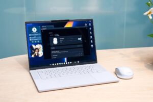 10 yıl güncelleme garantisiyle geliyor: Googlebook modelleri tanıtıldı 7 ilk googlebook laptoplar tanitildi 10 yil guncelleme alacaklar210729 5