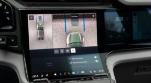 Porsche Cayenne elektrikli modelinde kablosuz şarj opsiyonu sunuyor 4 kablolar cope elektrikli porsche cayenne kablosuz sarj olacak210594 2