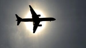 Havacılıkta iklim baskısı fiyatları değiştiriyor 3 ucak yolcu ucagi reu 1978930