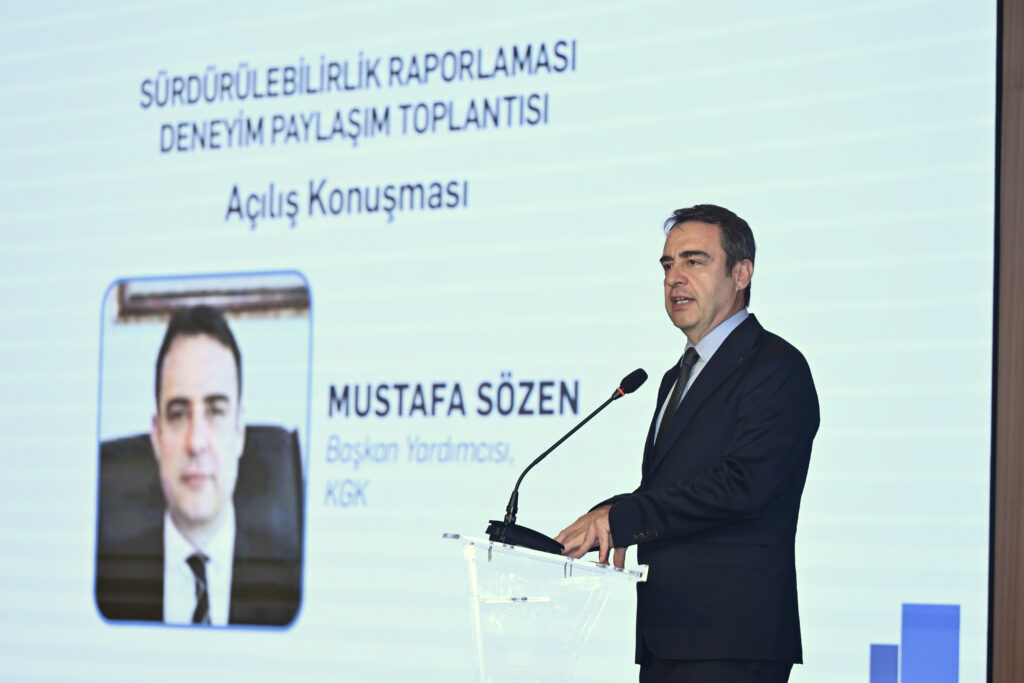 Sürdürülebilirlik raporlamasında deneyimler masaya yatırıldı 3 UN Global Compact Türkiye ve KGK iş birliğinde düzenlenen toplantıda TSRS, Kapsam 3 emisyonları, veri kalitesi ve güvence süreçleri ele alındı. -Türkiye'de İş Dünyası Dergisi
