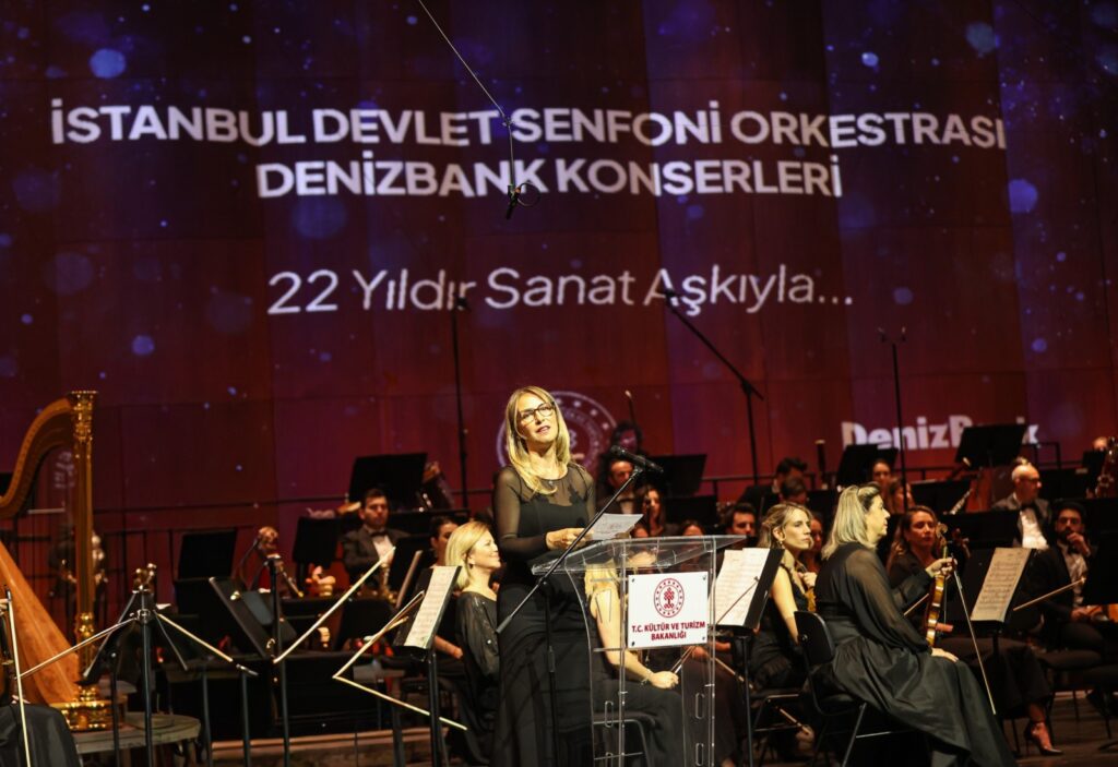 İDSO, yeni sezonu AKM’de açtı 3 1791613591 stanbul Devlet Senfoni Orkestras M d r Aycan K k zkan