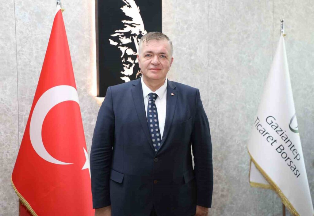 Akıncı’dan Dünya Gıda Günü mesajı 3 GTB Başkanı Mehmet Akıncı, Dünya Gıda Günü mesajında küresel açlık ve gıda israfına dikkat çekerek sürdürülebilir üretim çağrısı yaptı.