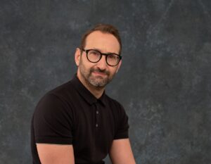 Yapay zekâda reklam dönemi: 200 günden kısa sürede 1 milyar dolarlık gelir 4 Cuneyt Devrim Gaming istanbul YK Uyesi