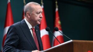 Kabine sonrası Cumhurbaşkanı Erdoğan'dan fon açıklaması: Bedelini mutlaka ödeyecekler 3 cumhurbaskani erdogandan fon sorusturmasinda net mesaj bedelini mutlaka odeyecekler 1822261 202610121902 20261012190239 2
